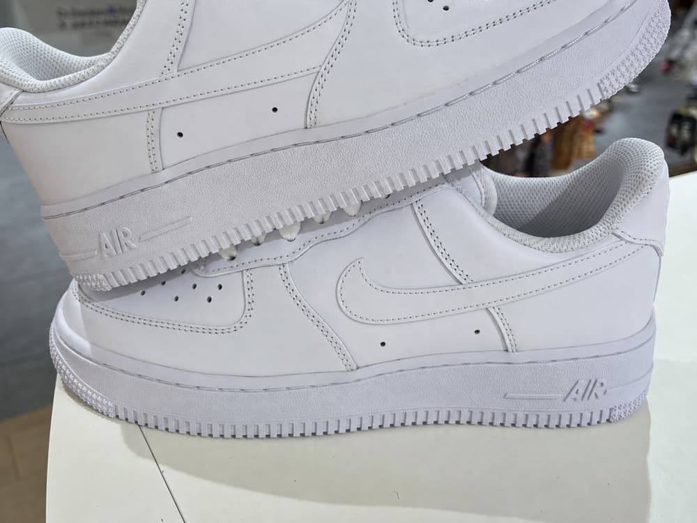 Custom Air Force 1 — avant