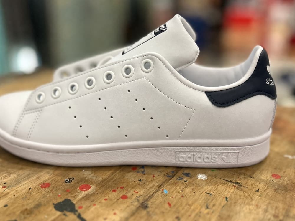 Custom Stan Smith — avant